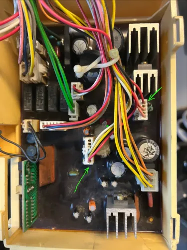 Placa Controladora Mãe Aquecedor Rinnai REU 304U Eletrônica (com Defeito)