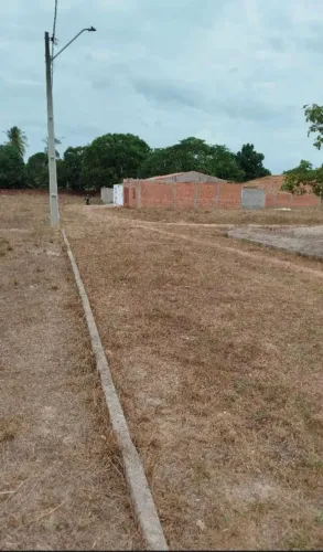 Vendo terreno 8x20 atrás do cantinho doce- Maiobão