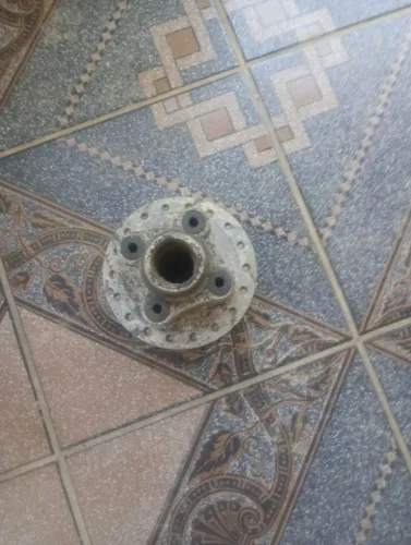 Cubo traseiro de ch bolinha