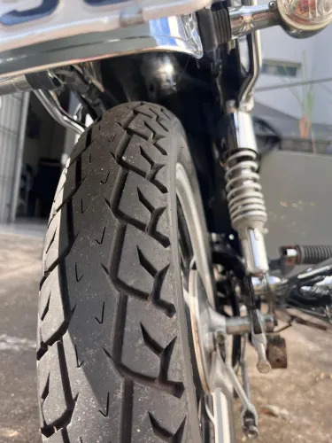 Vendo moto 8.600