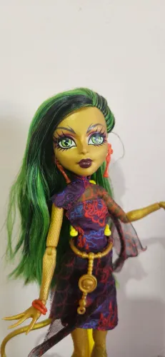 Jinafire Long - Monster High - Scaris: City of Frights / G1