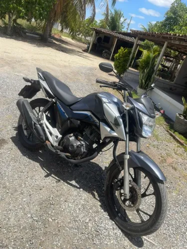 Titan 160 ano 2023