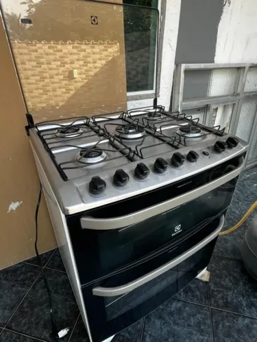 Fogão Electrolux 6 Bocas - Excelente Estado - Funcionando Perfeitamente