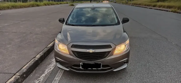 Chevrolet Onix Hatch LS 1.0 8V Flex Power Mec. 4P 2015