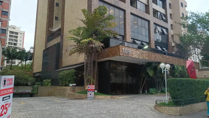 Conjunto comercial para locação em Pinheiros, 150m²