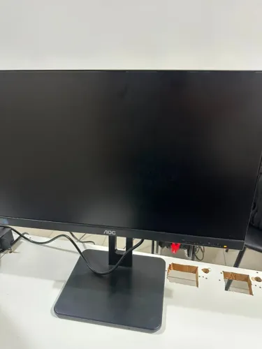Monitor AOC 21.5"
