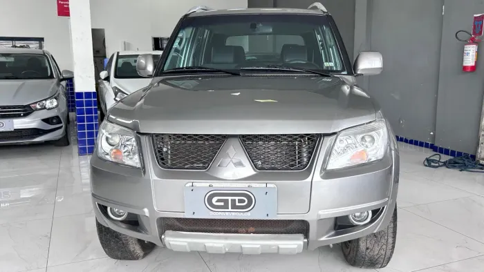 Mitsubishi Pajero TR4 2.0/ 2.0 Flex 16V 4X4 Aut. 2015