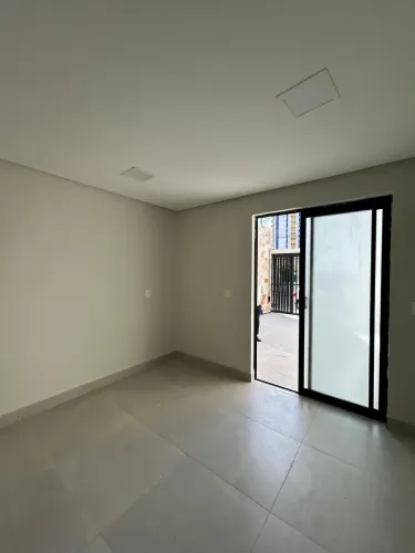 Alugo excelente Sala comercial na Torre, R$ 3.500,00