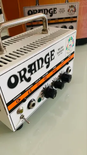 ORANGE MICRO TERROR + PPC112 1x12 CELESTION V30 - R$ 4.198,00