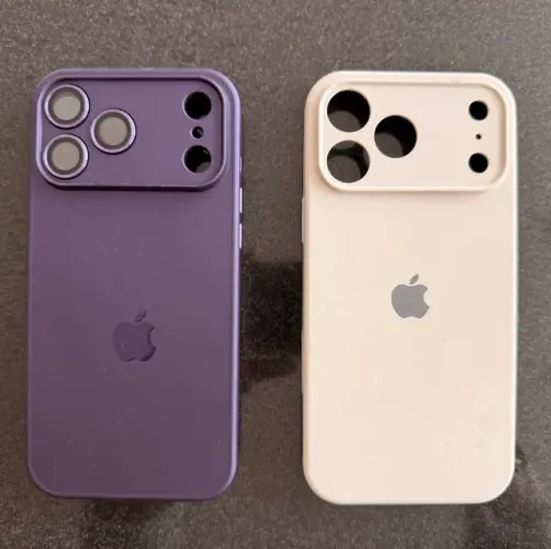2 capas para iPhone 17 Pro Max - off white e roxa - sem magsafe