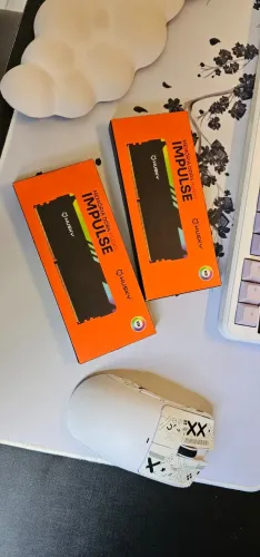 Memoria ram DDR4 8GB 3200mhz RGB - NOVO!