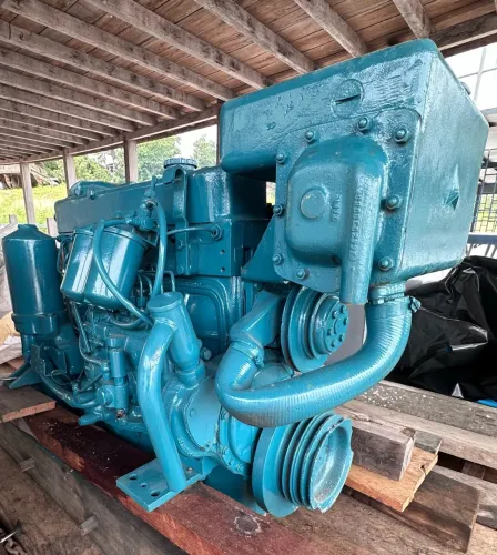 Motor Mercedes OM 352