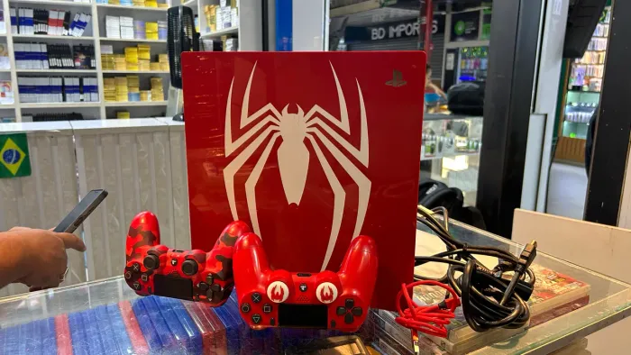 Ps4 Pro PlayStation 4 Pro 10Bloqueado Loja Física Garantia Parcelo Troco 2 Controles