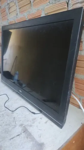 Tv Semp LCD 42 polegadas 