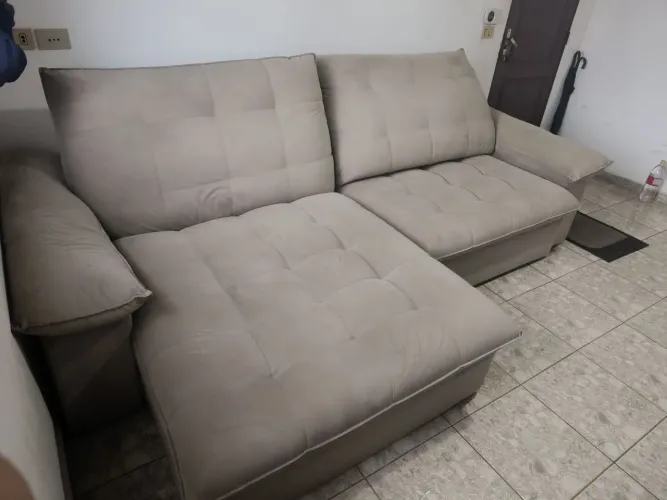 Sofá retrátil