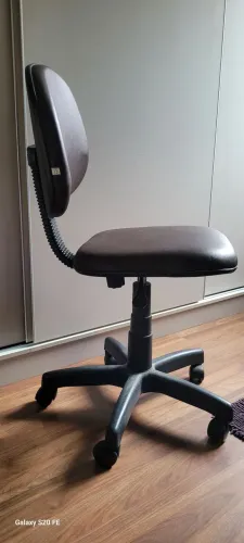 Cadeira de escritório 