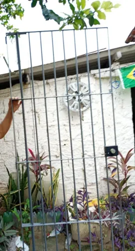 Grade de ferro