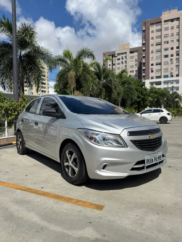 Chevrolet Onix JOY Hatch 1.0 8V Flex Mec. 4P 2018
