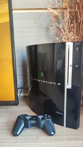 Lindo PS3 FAT pra coleção