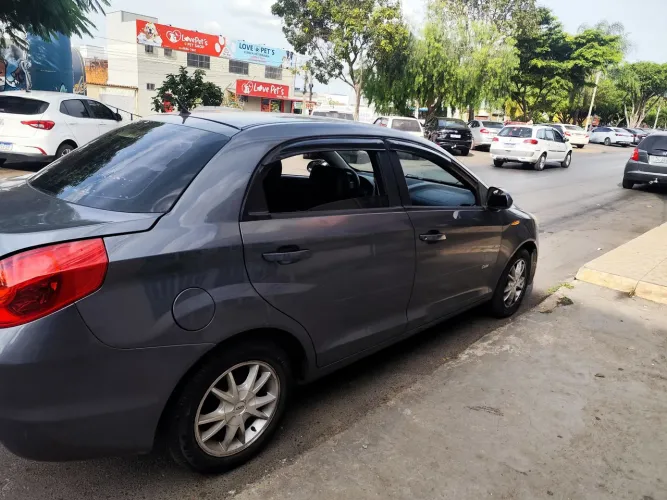 Chery Celer Sedan 1.5 16V Flex 5P 2013