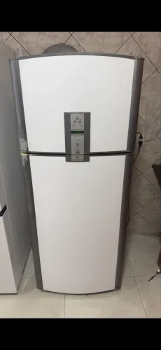 Geladeira Brastemp Frost Free BRM47 409L - 220V - Excelente Estado