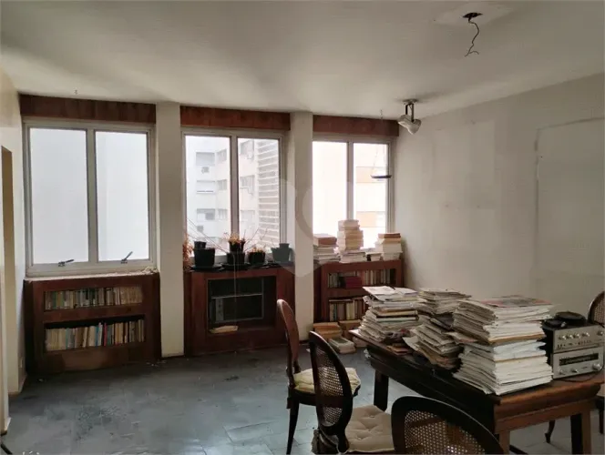 Conjunto comercial para locação ou venda na região de Consolação