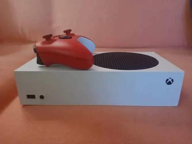 Xbox series s + TV 32 Polegadas