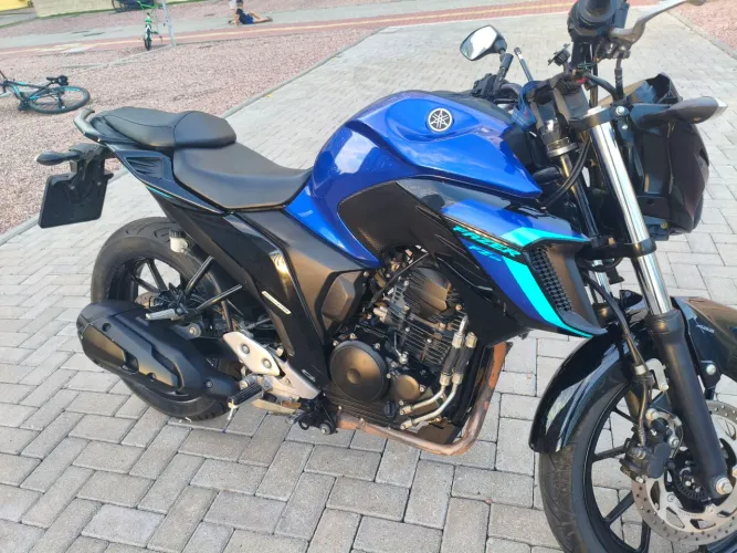 Fazer 250 2024