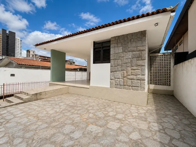 Casa à venda, 4 quartos, 4 suítes, Brisamar - João Pessoa/PB