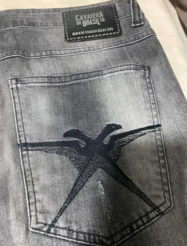 Calça Cavalera / Tamanho 40