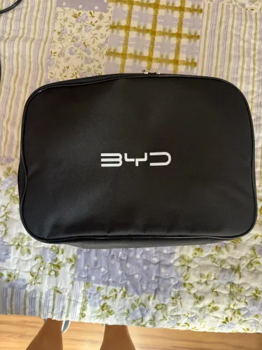 Carregador Portátil BYD