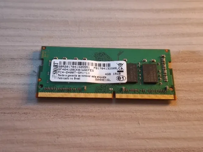 Memória RAM Notebook 4GB DDR4 2400MHz Smart