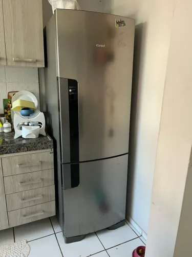 Geladeira Frost Free Duplex 399 litros CONSUL com freezer embaixo