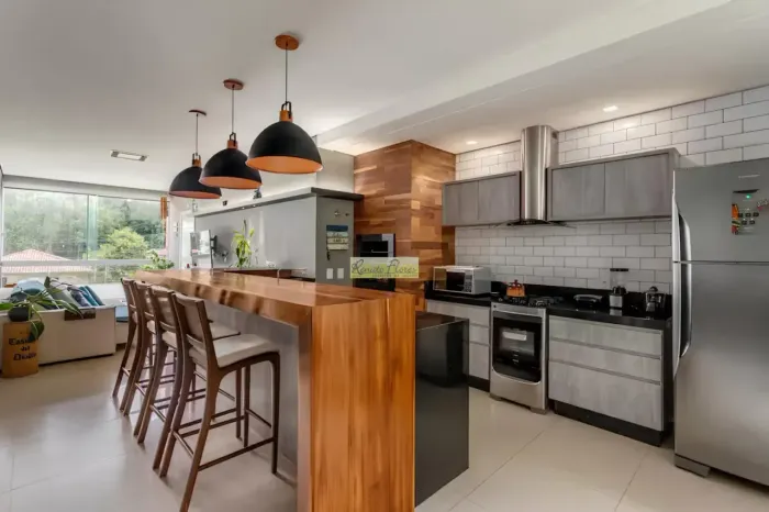 Apartamento para Locação Anual - Praia dos Amores