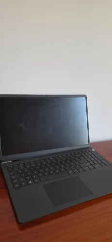 [Dobradiça quebrada] Notebook Dell 15 3000 - Inspiron 15 3511