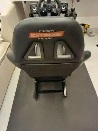 Setup corrida cockpit  com G920 e câmbio ultraguear 27 2k