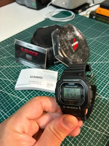 Relógio Casio G-Shock DW-5600E