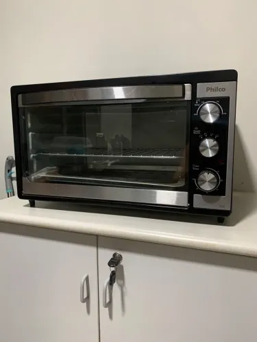 FORNO ELÉTRICO PHILCO COM FUNÇÃO DOURAR RÁPIDO 