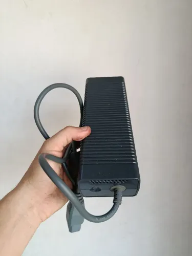 Fonte Xbox 360 fat