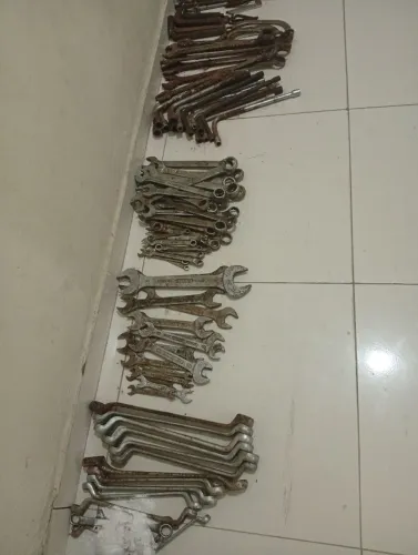 Ferramentas de mecânica automotiva manua.l