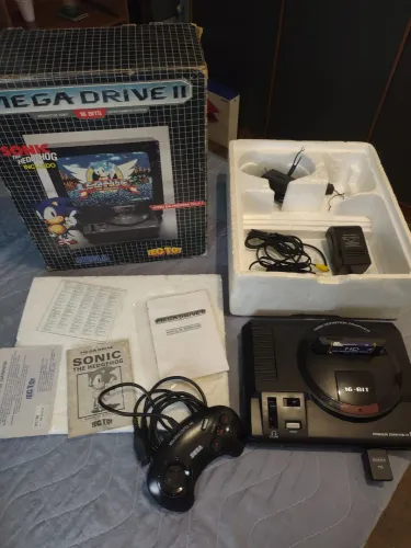 Mega drive II Tectoy na caixa + acessórios