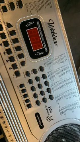Teclado Waldman studentkey 61- BAIXEI PRA VENDER! NÃO ACEITO OFERTA.