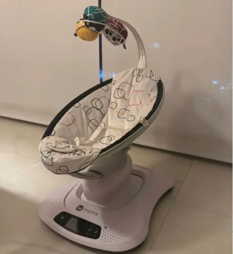 Cadeira de Balanço MamaRoo 4.0 - 4moms