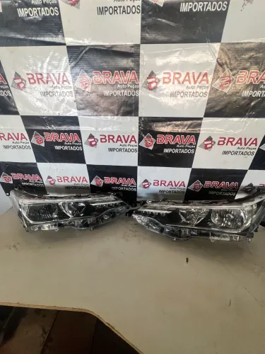 Farol do Corolla 2019