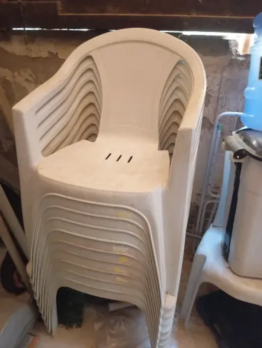 Mesa com 4 poltronas pvc