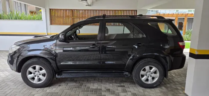 Toyota Hilux SW4 SRV D4-d 4X4 3.0 TDI Dies. AUT 2009