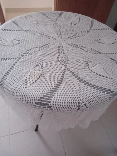 Toalha Redonda Crochê 1,50 LINDA NOVA