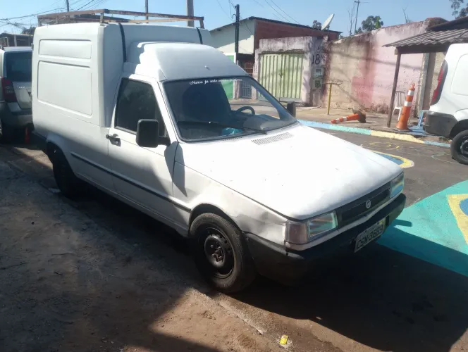 Fiat Fiorino Furgão 1.5 MPI / I.e. (álcool) 2001