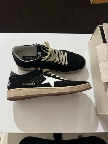 golden goose 43