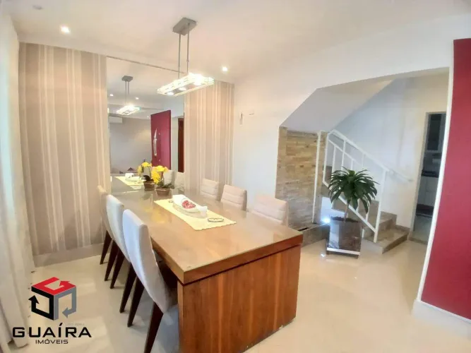 Sobrado à venda 3 quartos 1 suíte 2 vagas Pinheirinho - Santo André - SP